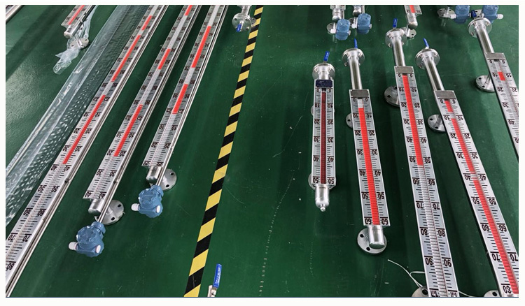 翻板液位計產(chǎn)品圖